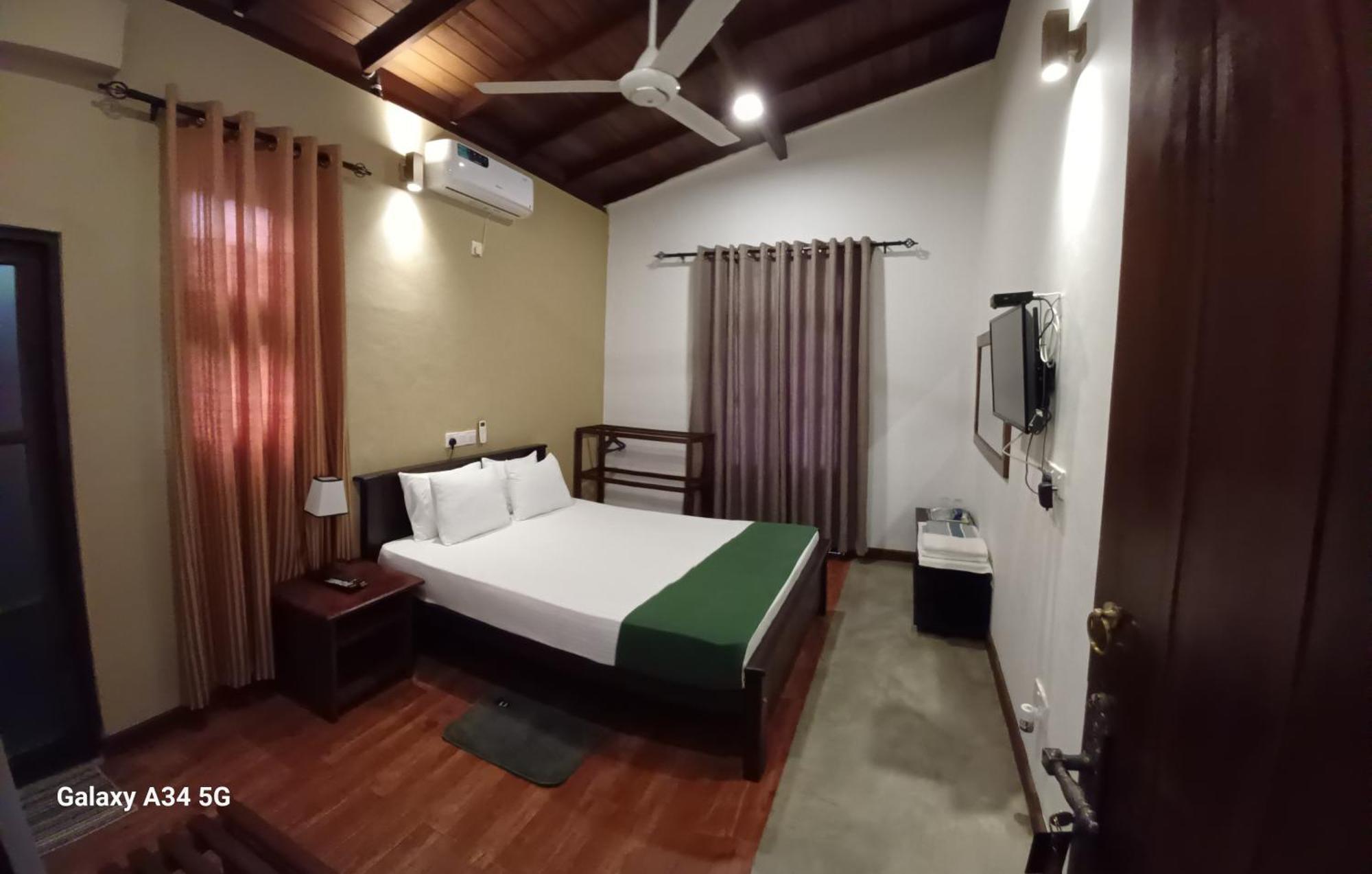 Forest Edge Villa Anuradhapura Exterior photo